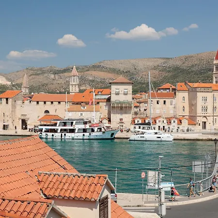 Casa Dei Fratelli Πανσιόν 4*